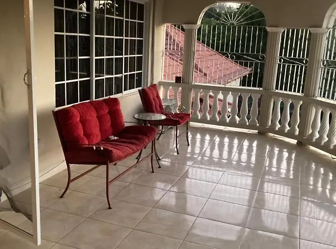 Homestay Pearlieron Place